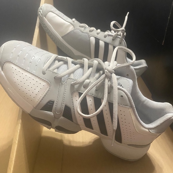 Adidas men shoe - Picture 2 of 4